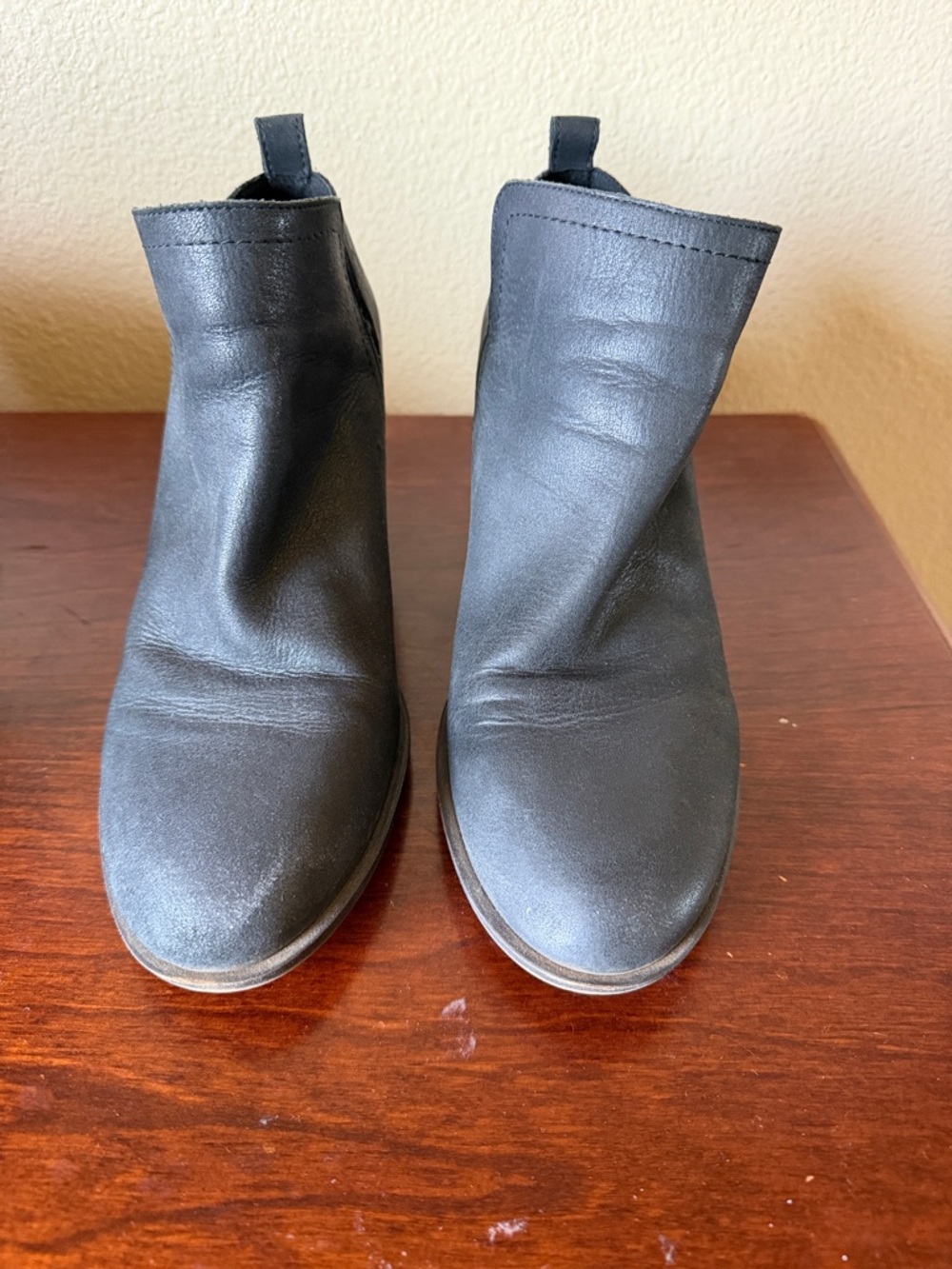 Lucky Women's Leather Ankle Boots - Classic Slip-On Chelsea Style